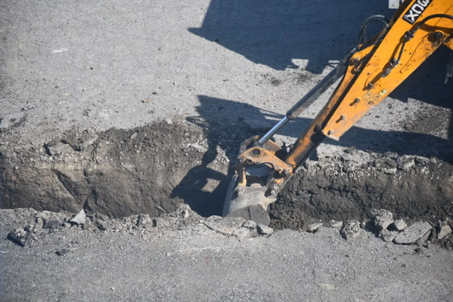 Potholing